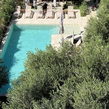 Maison - Elea Daire Ierissos